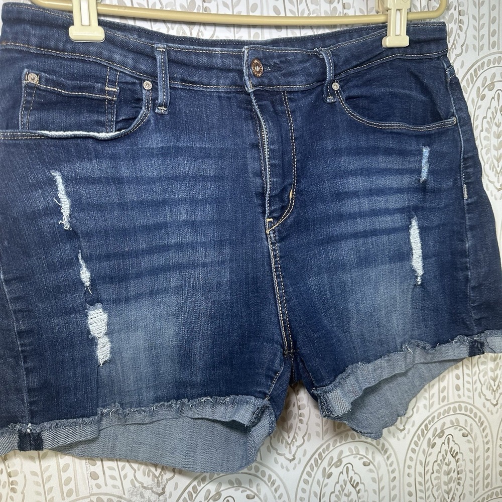 Signature by Levi Strauss Dark Blue Distressed Denim Jean Shorts - Picture 3 of 10
